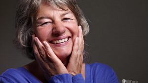 supporting-dentures-implants-facial-appearance-f
